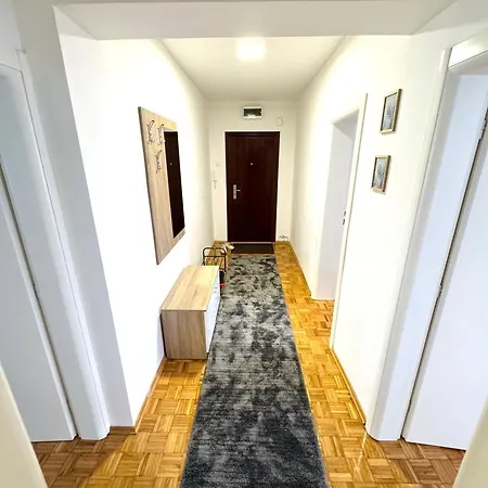 Gradiska Na Savi Apartmani I Sobe Exterior photo