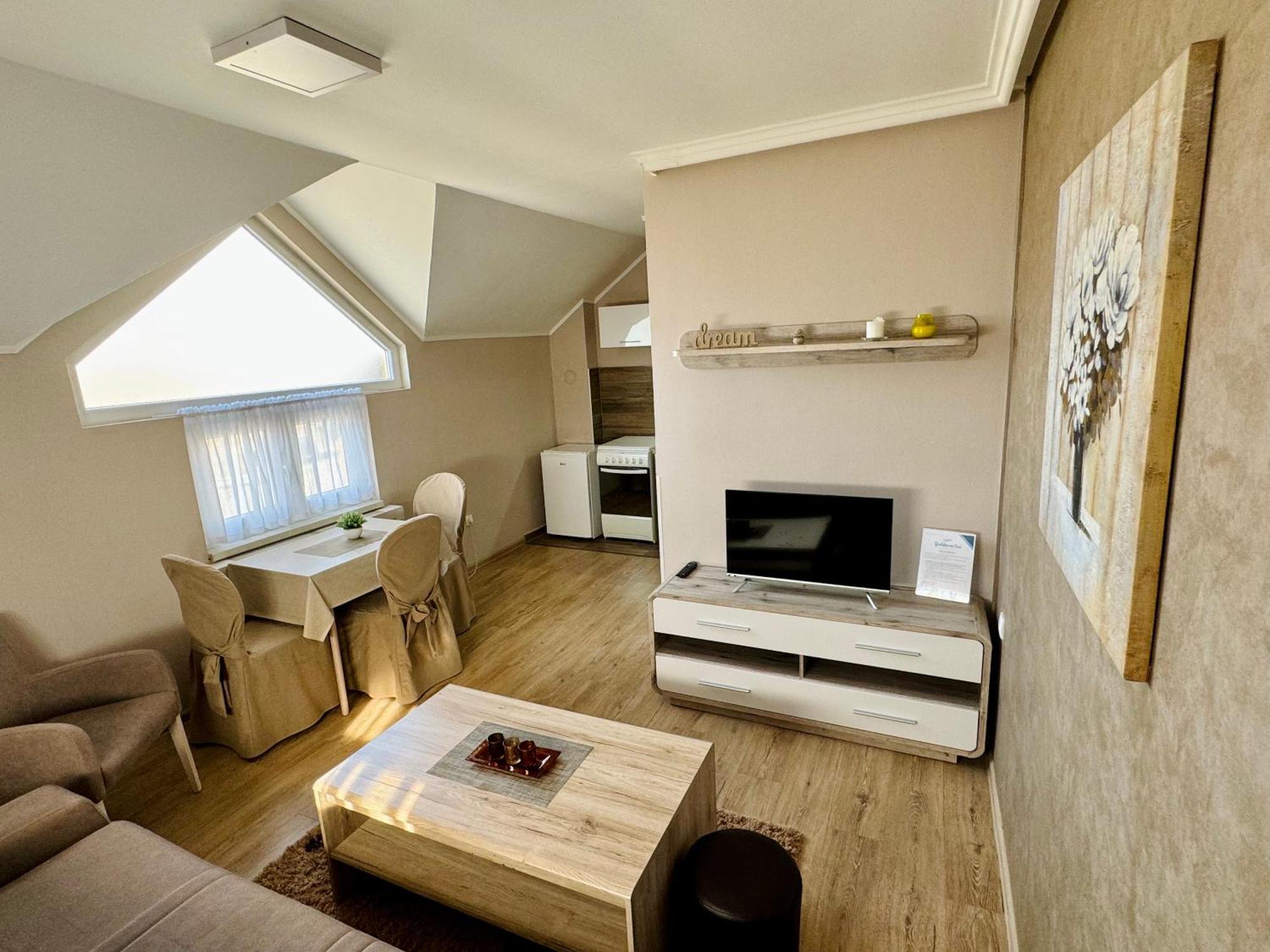 Apartment Na Savi I Sobe Bosanska Gradiska